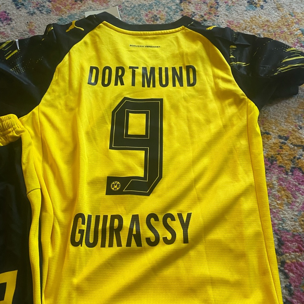 Brand new kids Dortmund kit. Puma youth size 24. Fits like a youth medium. - Picture 2 of 3